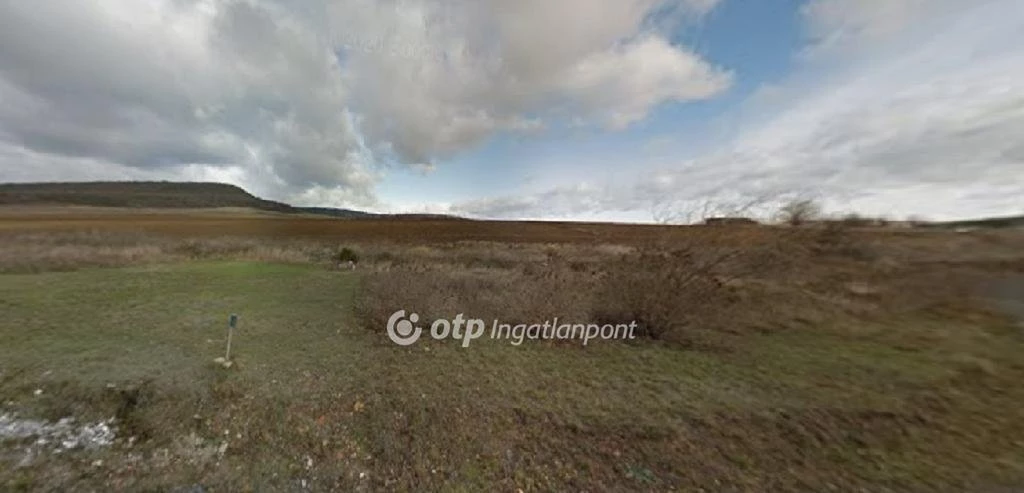 Eladó Telek, Pilisborosjenő