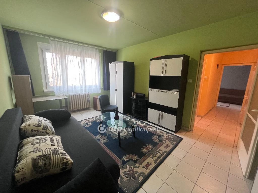 For sale panel flat, Szeged