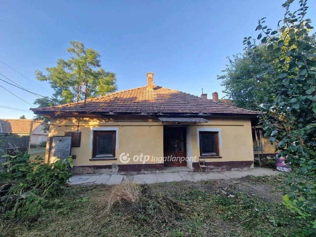 For sale house, Csorvás