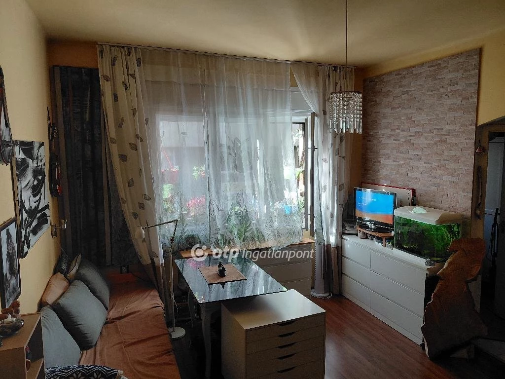 For sale brick flat, Budapest XII. kerület