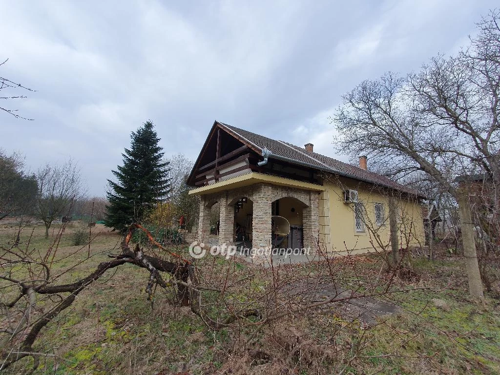 For sale house with a garden, Ruzsa