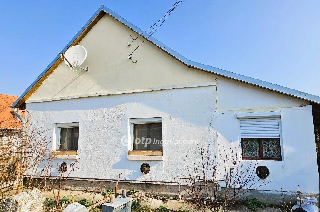 For sale house, Derekegyház