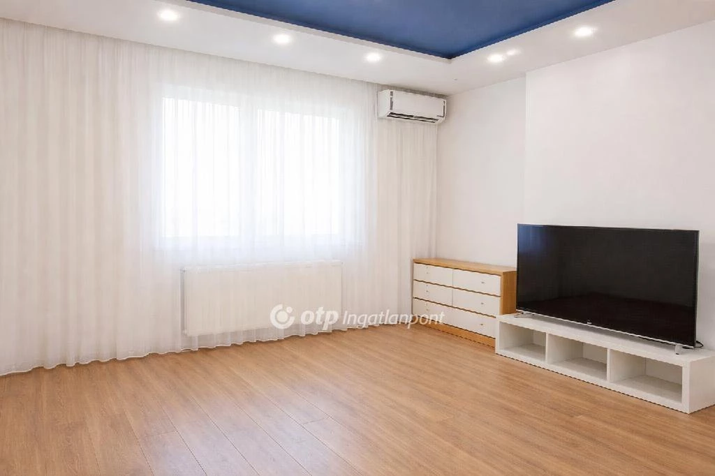 For sale brick flat, Budapest XI. kerület