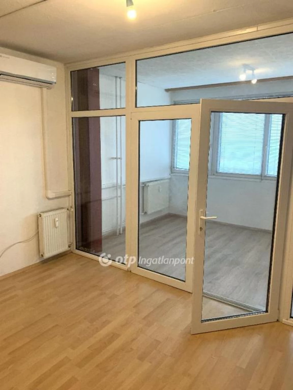 For sale panel flat, Budapest XI. kerület