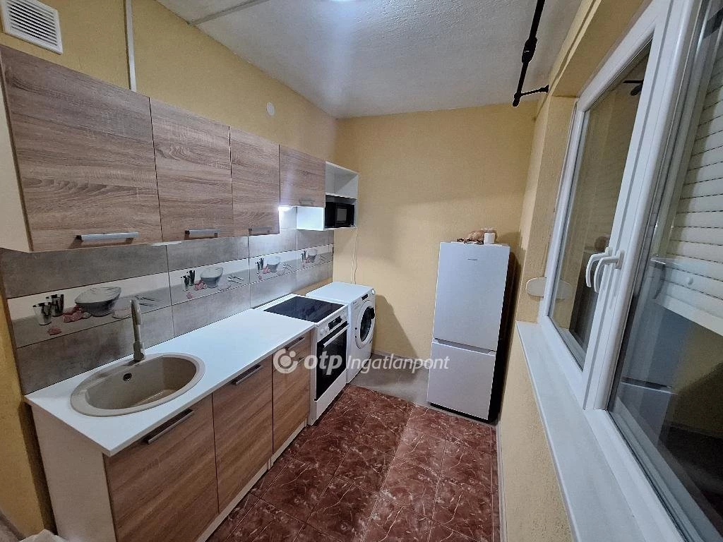 For sale panel flat, Mezőhegyes