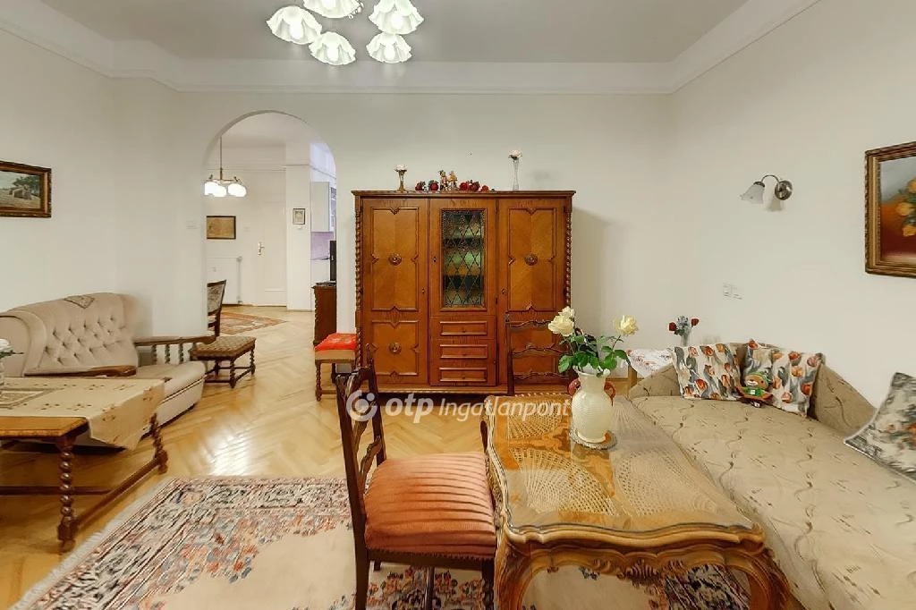 For sale brick flat, Budapest II. kerület