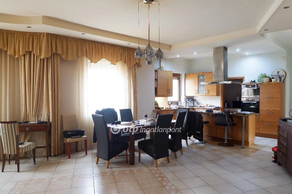 c3-1-name c2-1-name, Szeged