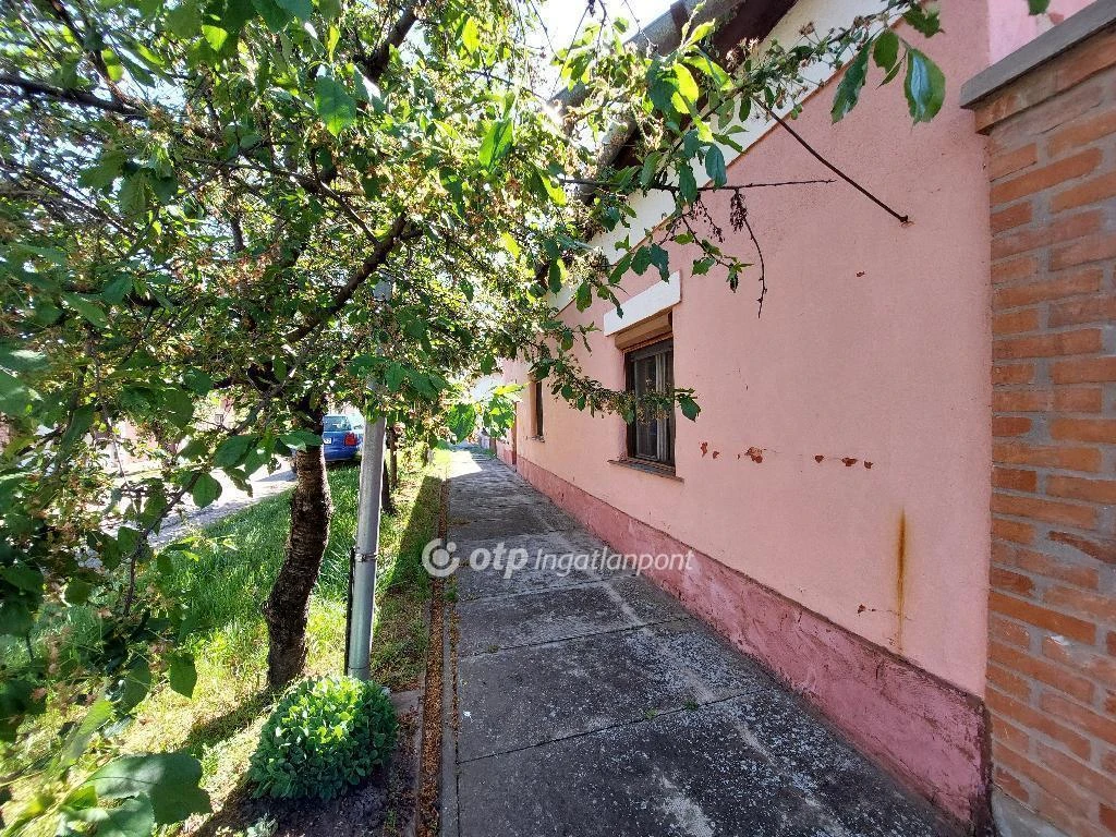 Eladó Ház, Csongrád