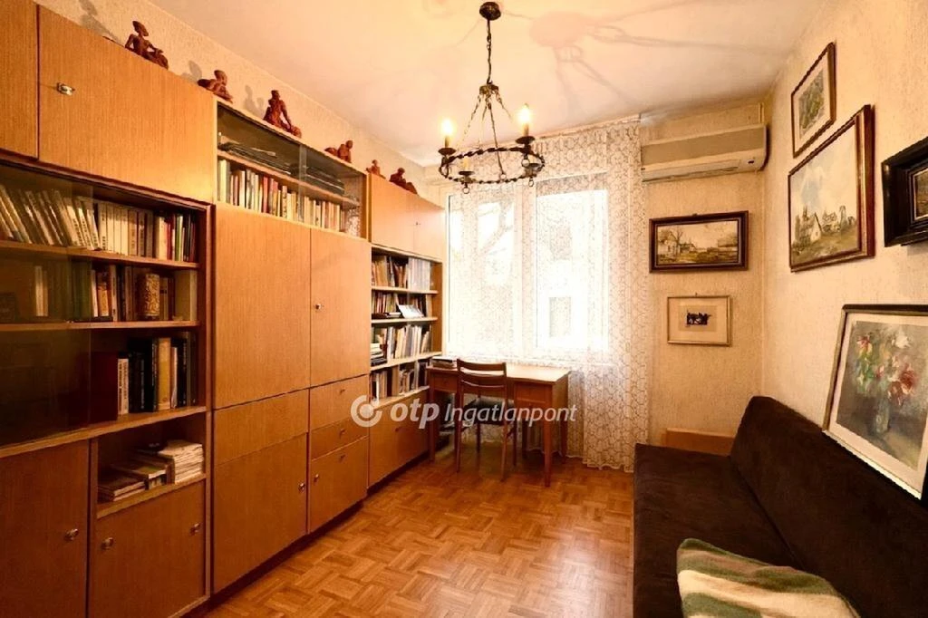 Eladó Lakás, Szeged