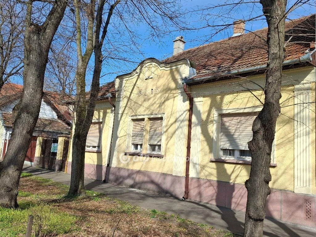 Eladó Ház, Békéscsaba