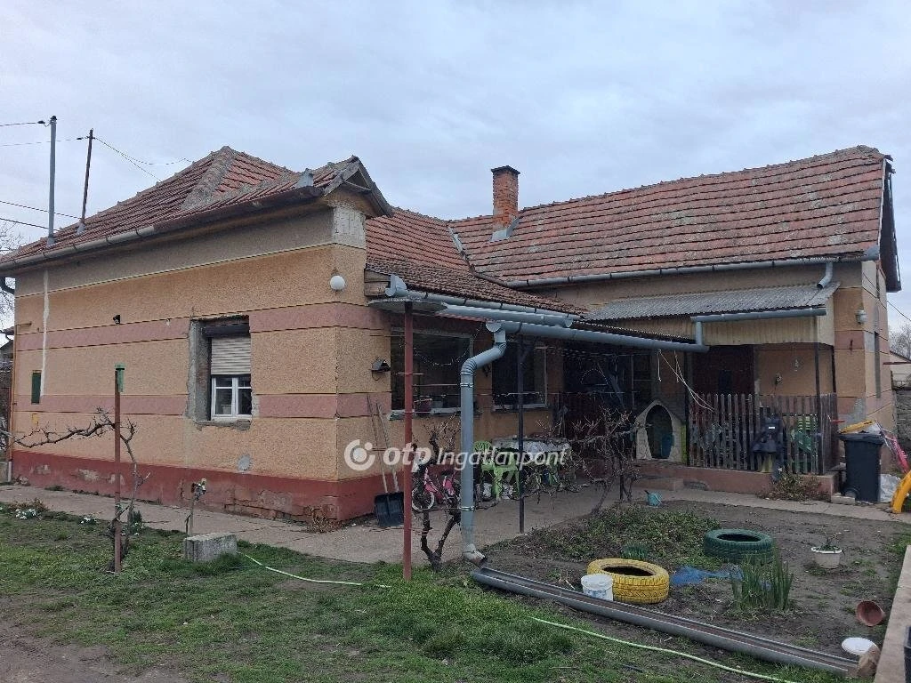 Eladó Ház, Pálmonostora