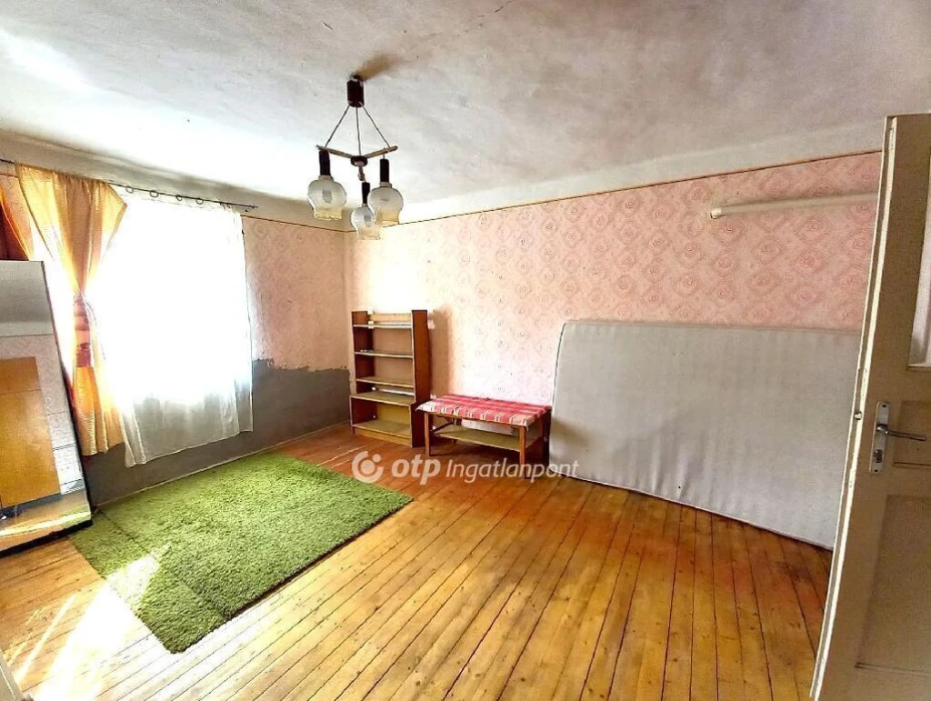 Eladó Ház, Csongrád