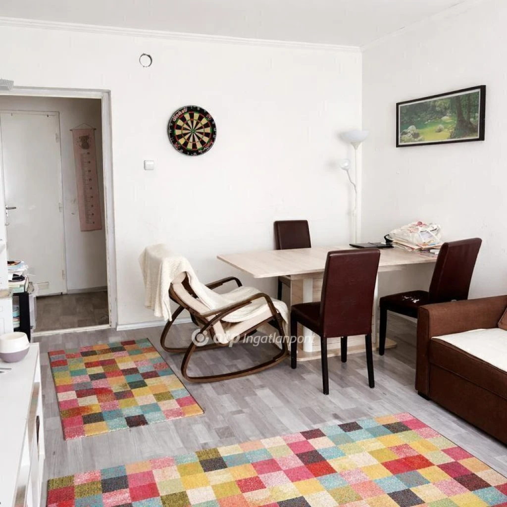 Eladó Lakás, Szeged