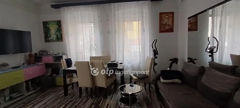 Eladó Lakás, Szeged