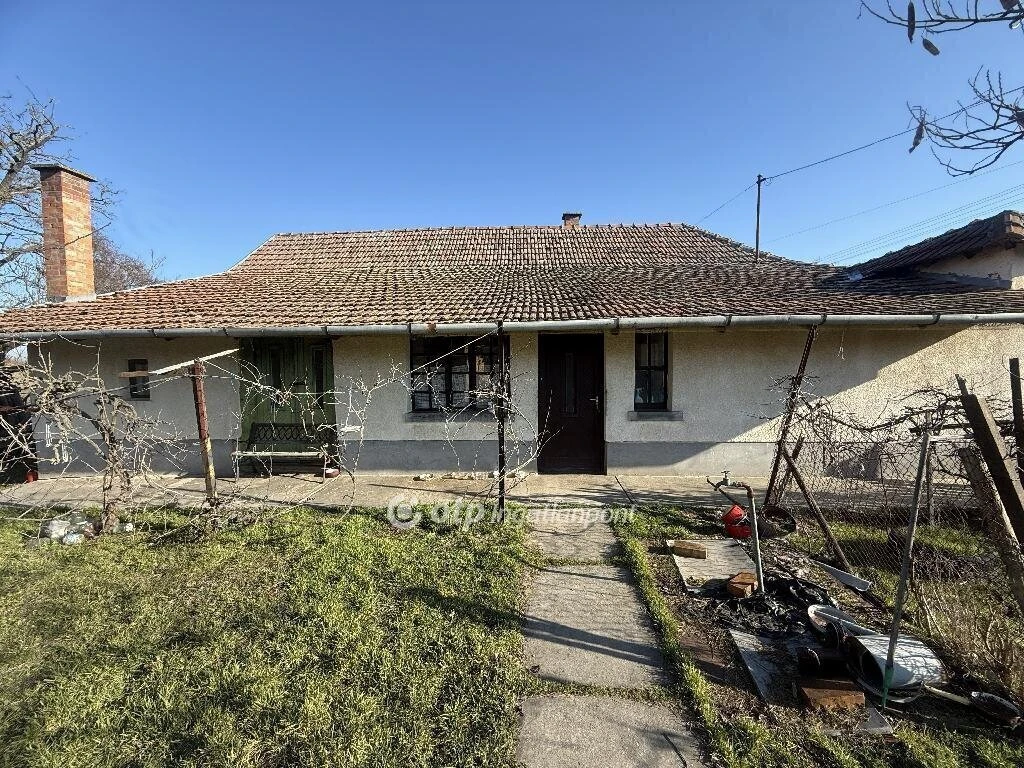Eladó Ház, Tiszakécske