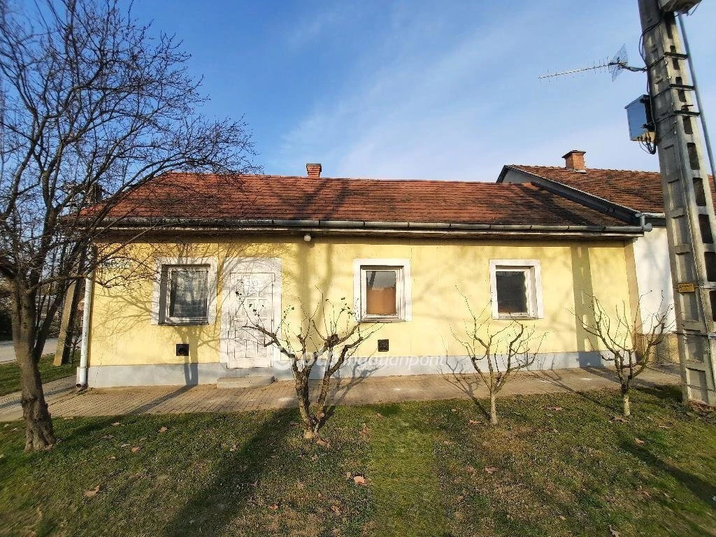 Eladó Ház, Lajosmizse