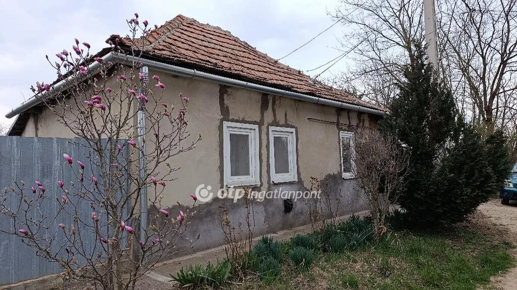 Eladó Ház, Jászfényszaru