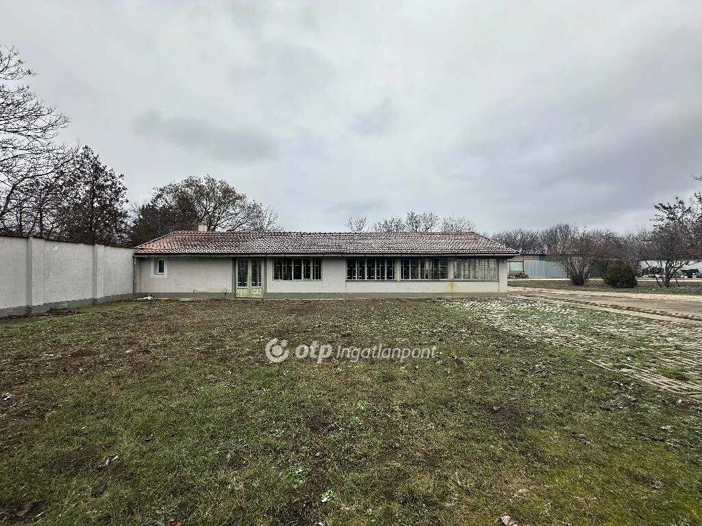 Eladó Ház, Szentes