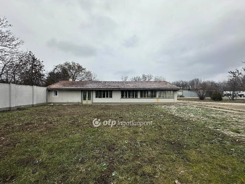 Eladó Ház, Szentes