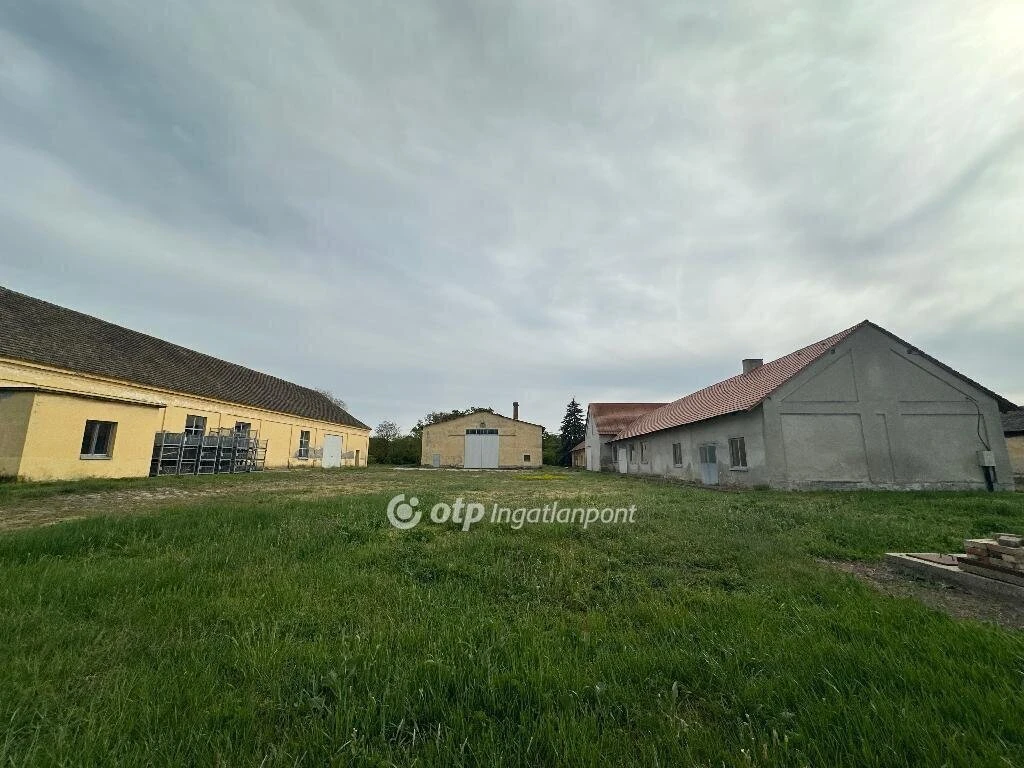 Eladó Ipari terület, Derekegyház