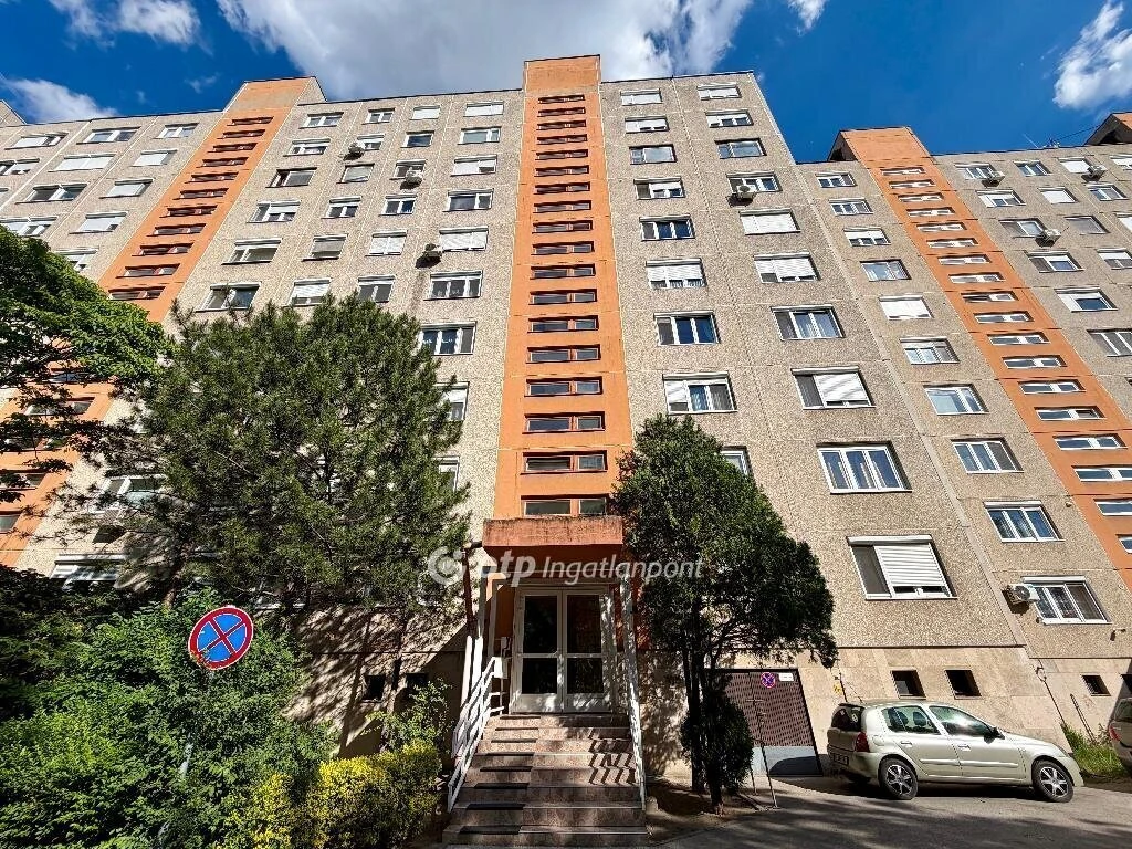 Eladó Lakás, Kecskemét