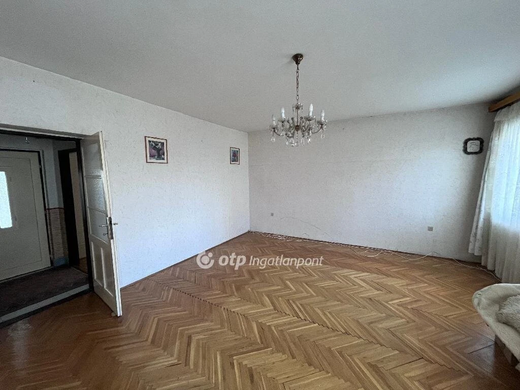c3-1-name c2-19-name, Szeged