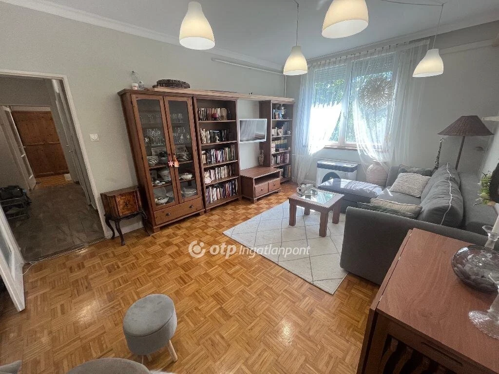 c3-1-name c2-19-name, Szeged
