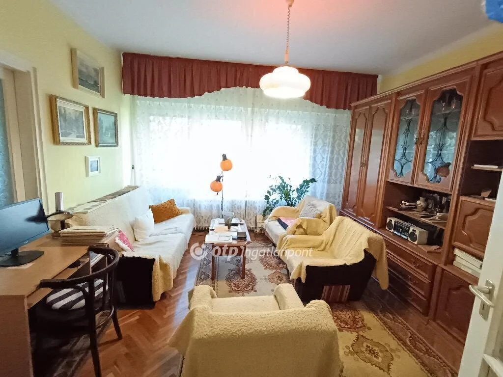 Eladó Ház, Szentes