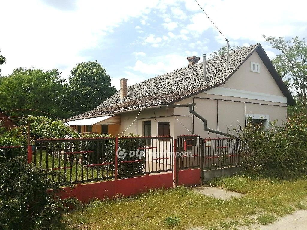 Eladó Ház, Csongrád