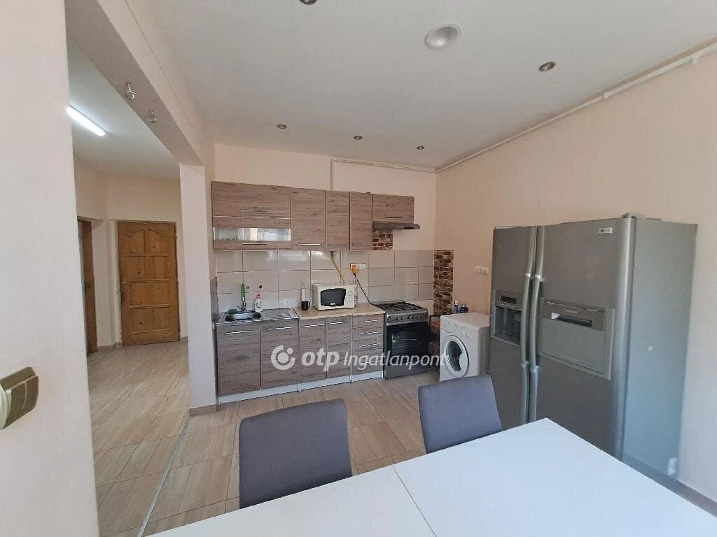 Eladó Ház, Sándorfalva