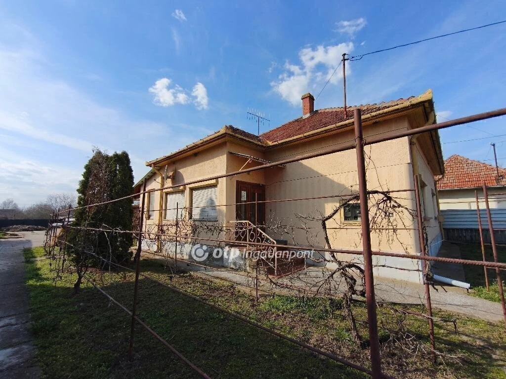 c3-1-name c2-1-name, Szegvár