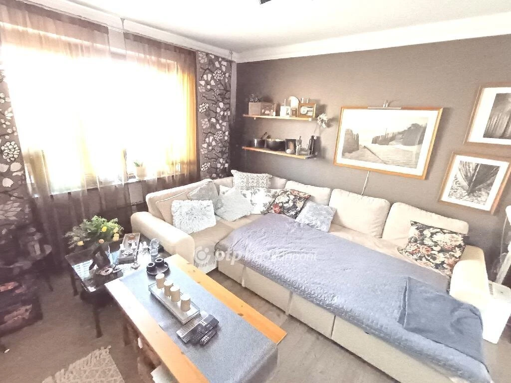 Eladó Ház, Csongrád
