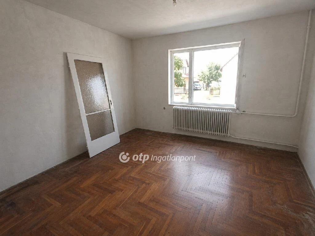 Eladó Ház, Csongrád