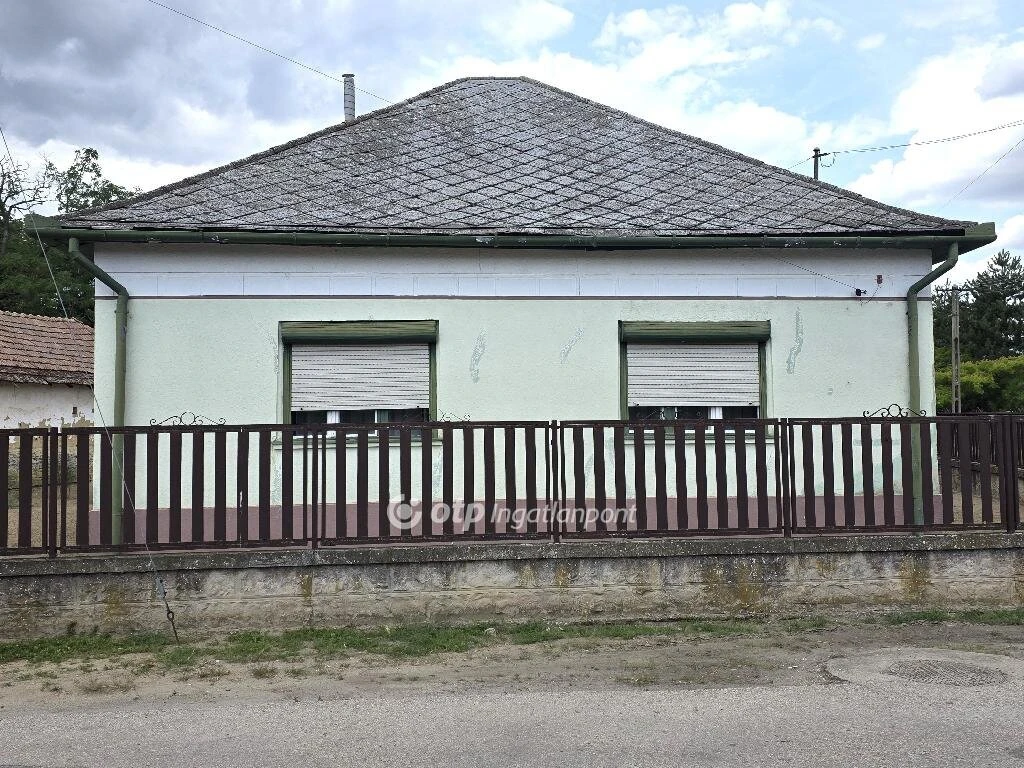 Eladó Ház, Tiszaföldvár