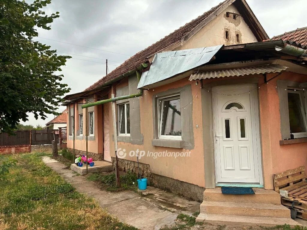 Eladó Ház, Mezőkovácsháza