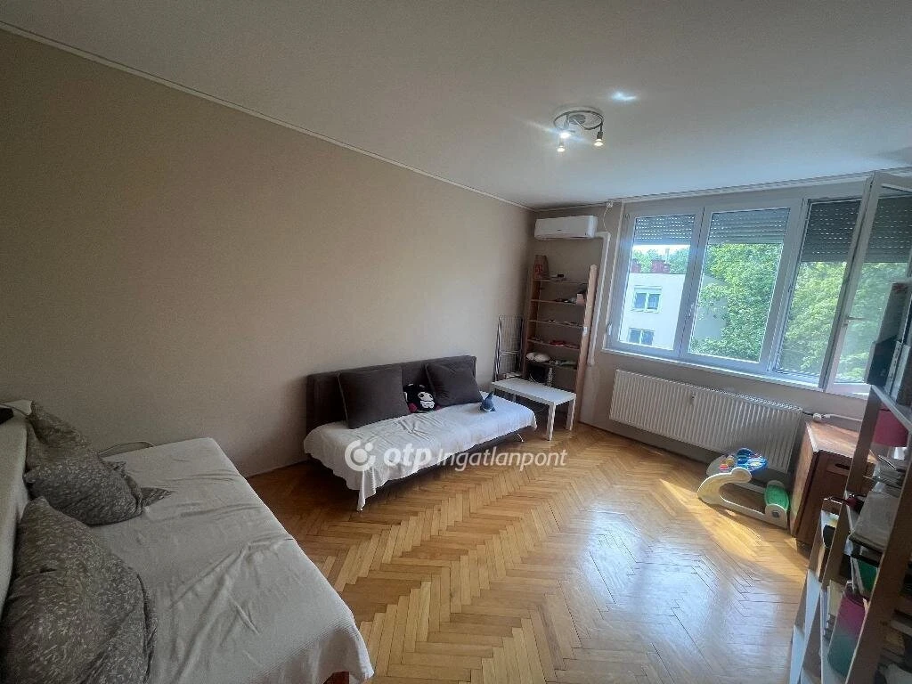 c3-1-name c2-19-name, Szeged
