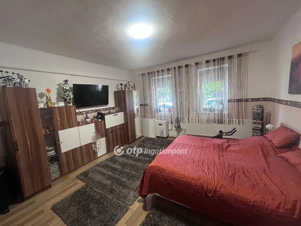c3-1-name c2-19-name, Szeged