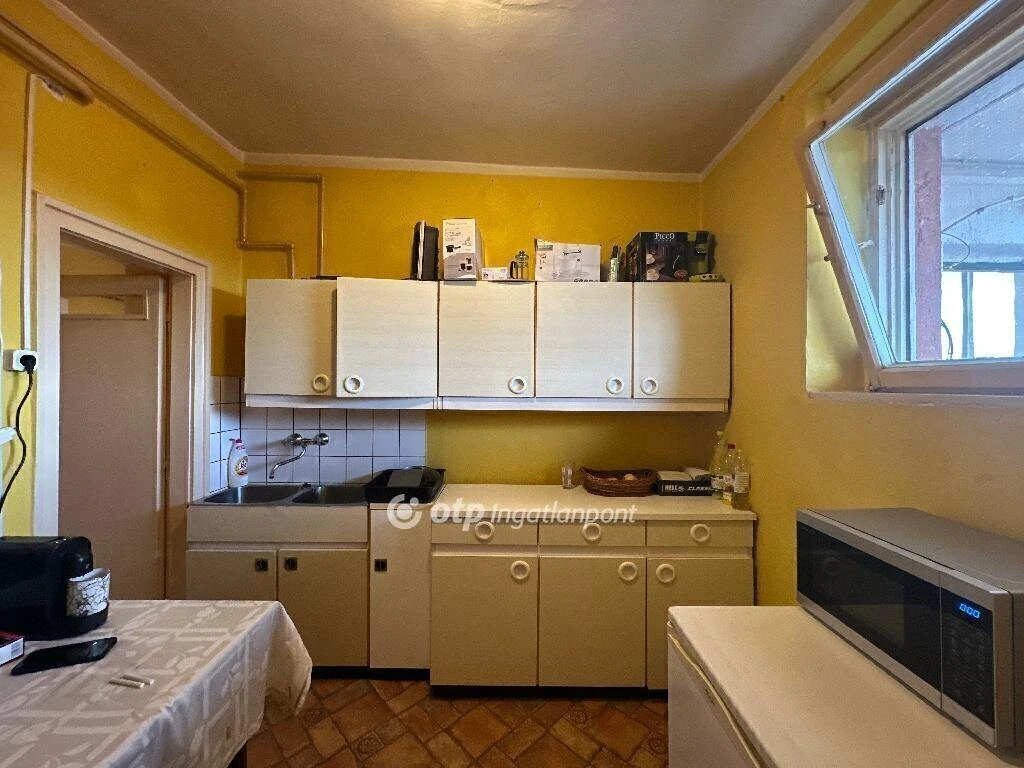 Eladó Lakás, Csongrád