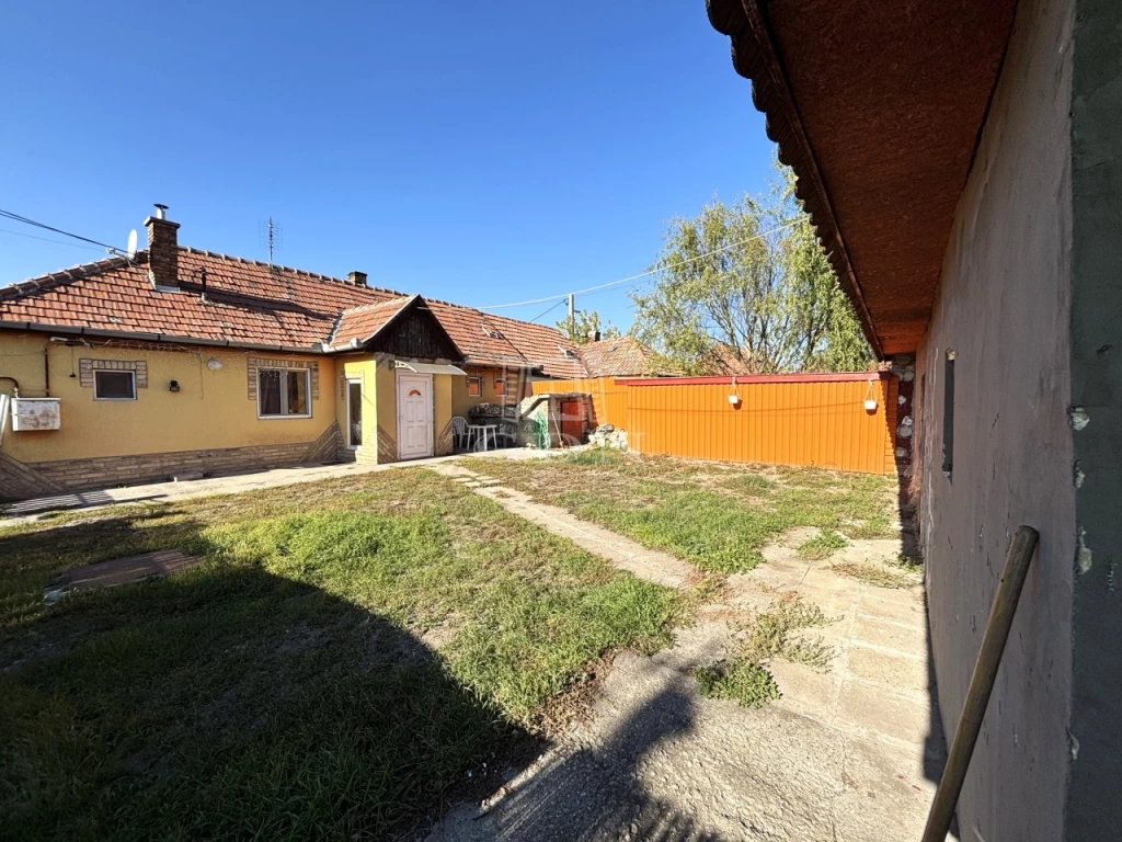 Eladó családi ház, Pilis, Belterületi hitelezhető családi ház