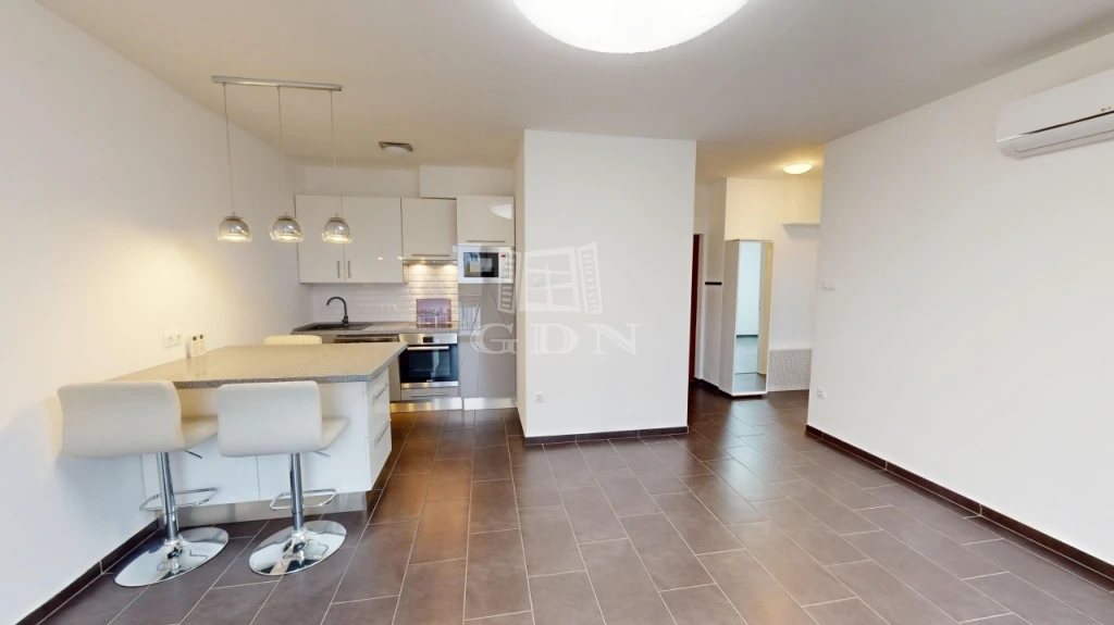 Eladó téglalakás, Budapest XIII. kerület, Angyalföld, 2018-as építésű- TEREMGARÁZZSAL!