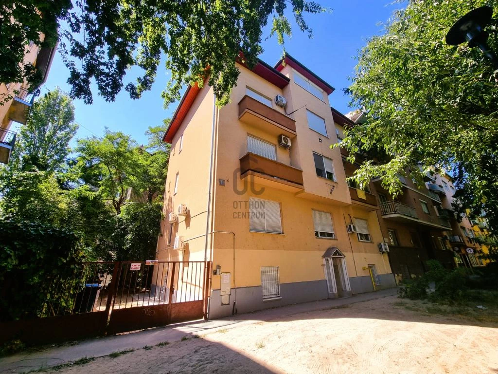 For sale brick flat, Budapest XIV. kerület, Herminamező