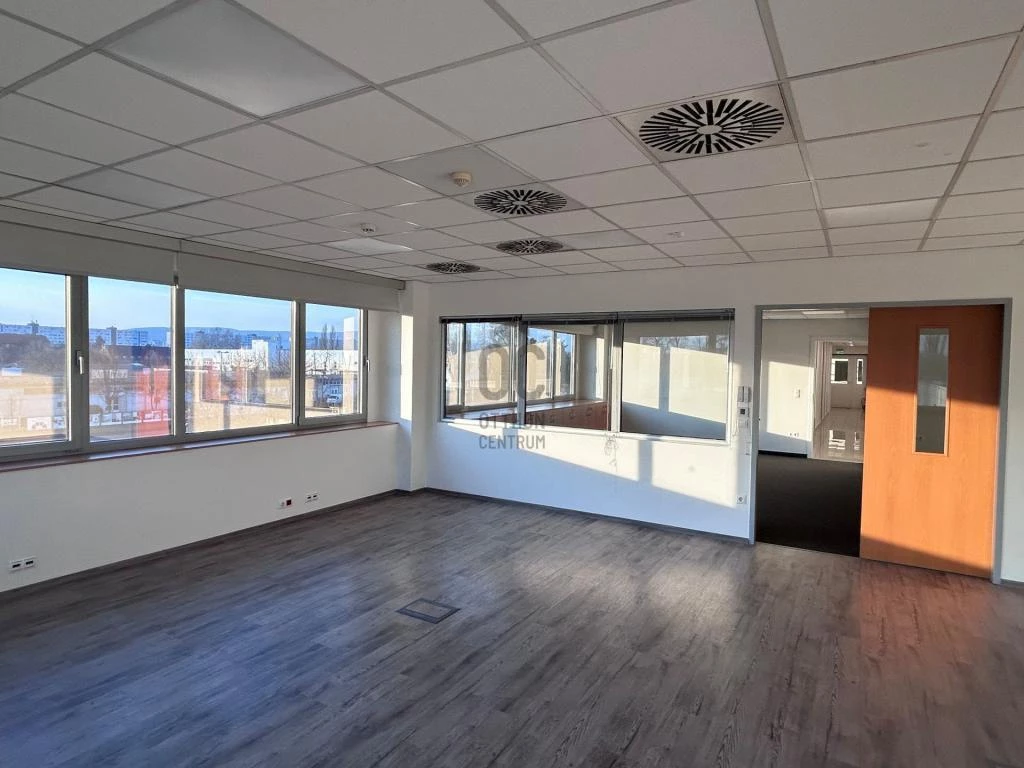 c3-2-name c2-68-name, Budapest XI. kerület