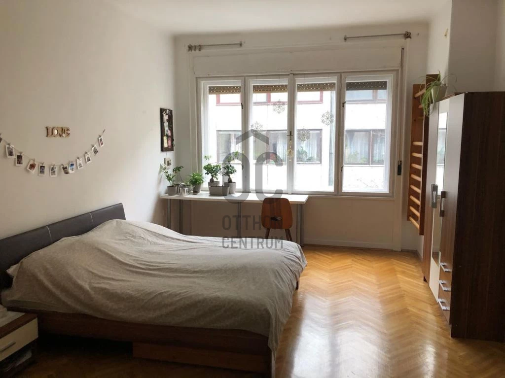 For sale brick flat, Budapest IX. kerület