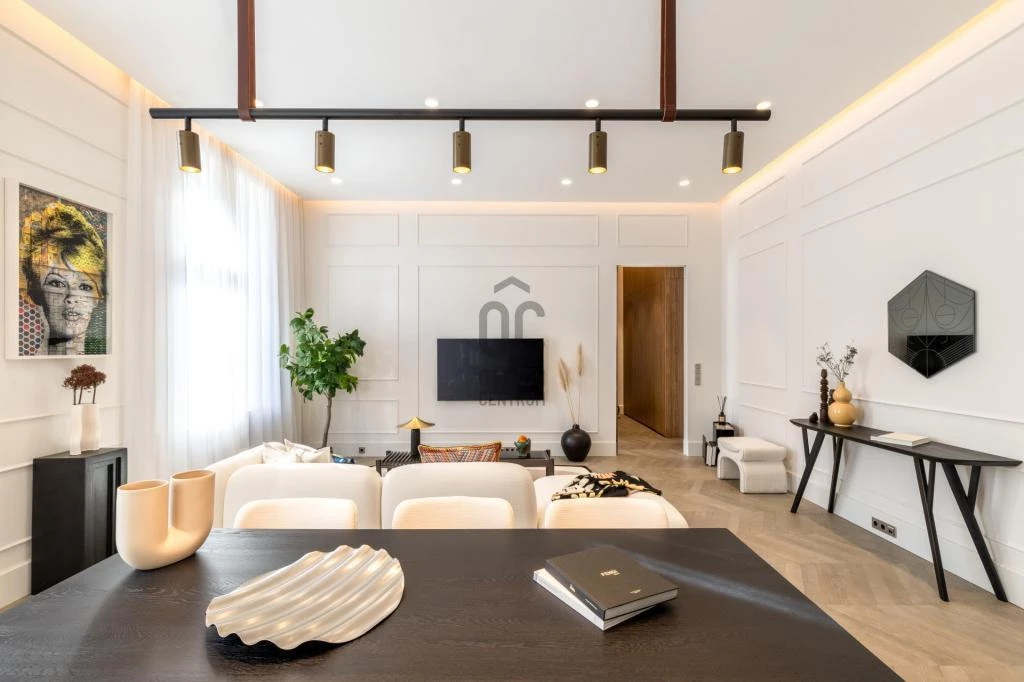 Eladó lakás Budapest 6. ker., Diplomatanegyed