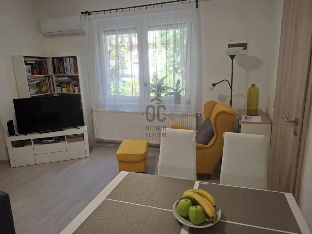 Eladó lakás Budapest 10. ker., Óhegy