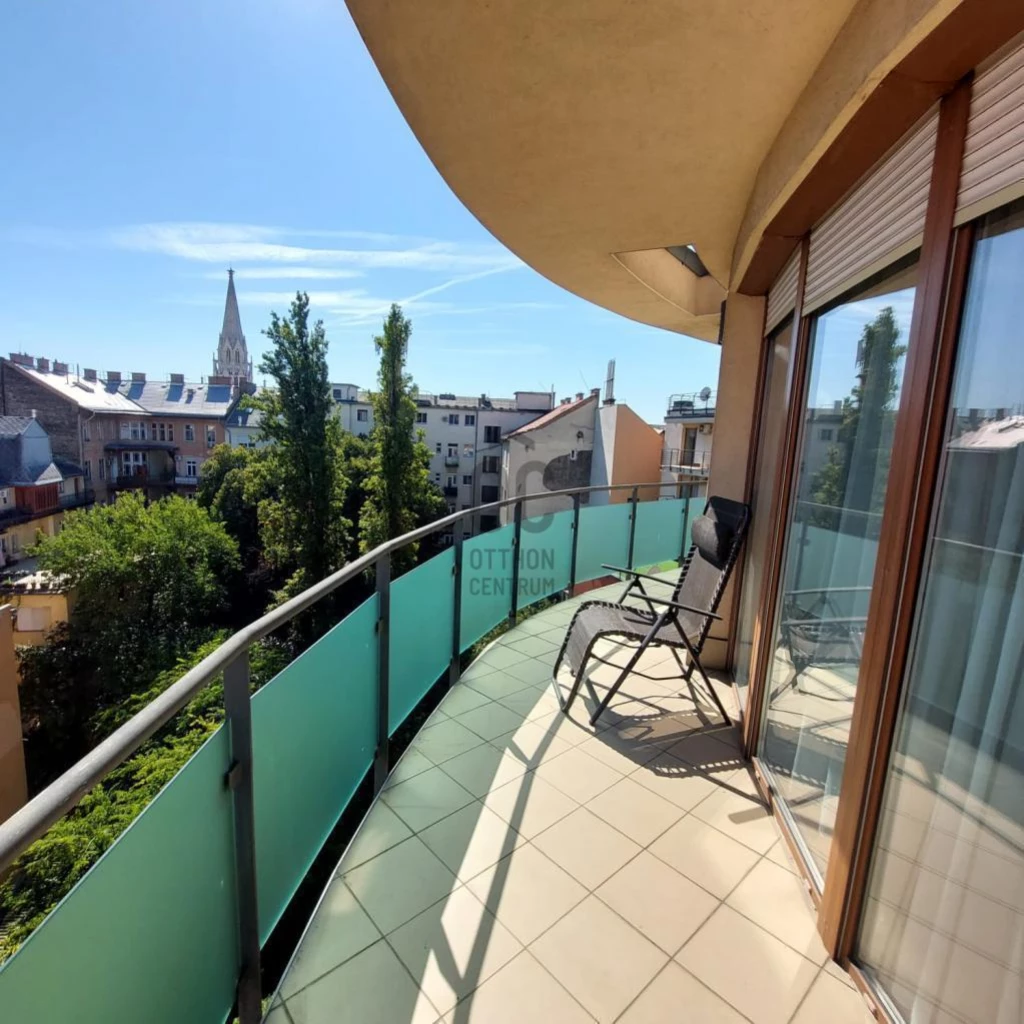 Eladó lakás Budapest 8. ker., Corvin negyed