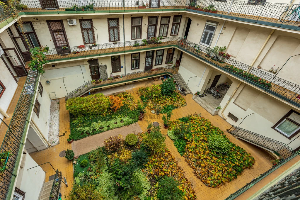 For sale brick flat, Budapest IX. kerület