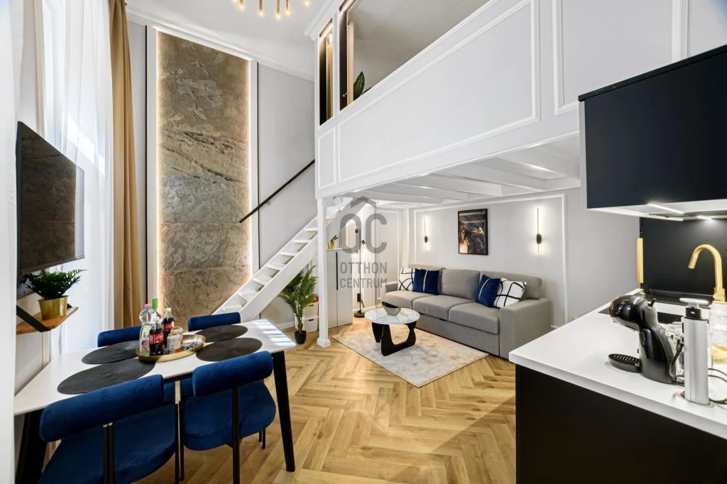 c3-1-name c2-19-name, Budapest VI. kerület, Nagykörúton belüli terület, Akácfa utca