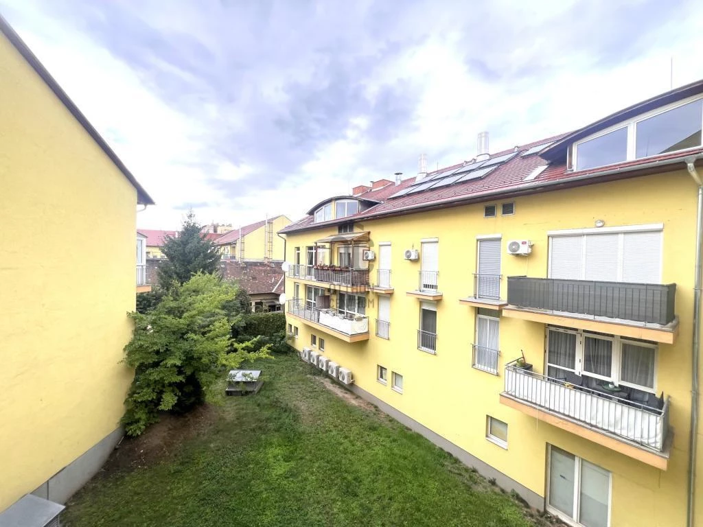 For sale brick flat, Budapest X. kerület, Óhegy