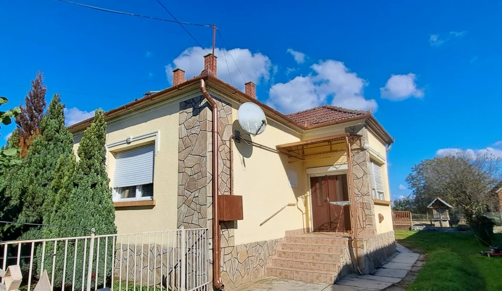 Kis-Balaton, kormoránok, gémek és páratlan nyugalom! Jöjjön el és éljen Balatonmagyaródon!